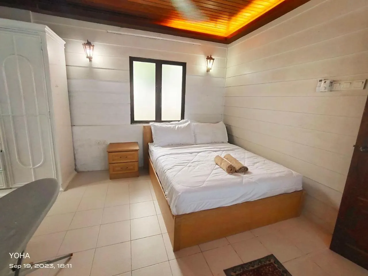 Beach-Front Mini-Chalet - Private Beach Access, Ktv, Seaview Pool, Bbq And Beyond! Tanjung Bungah  0*, Tanjung Bungah (Penang) Malesia